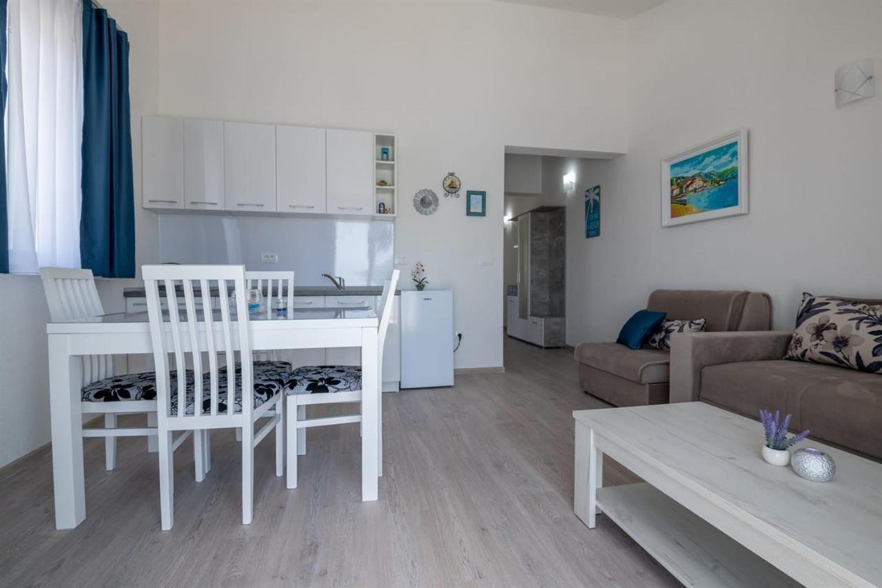 Apartmani Mate Neum Luaran gambar