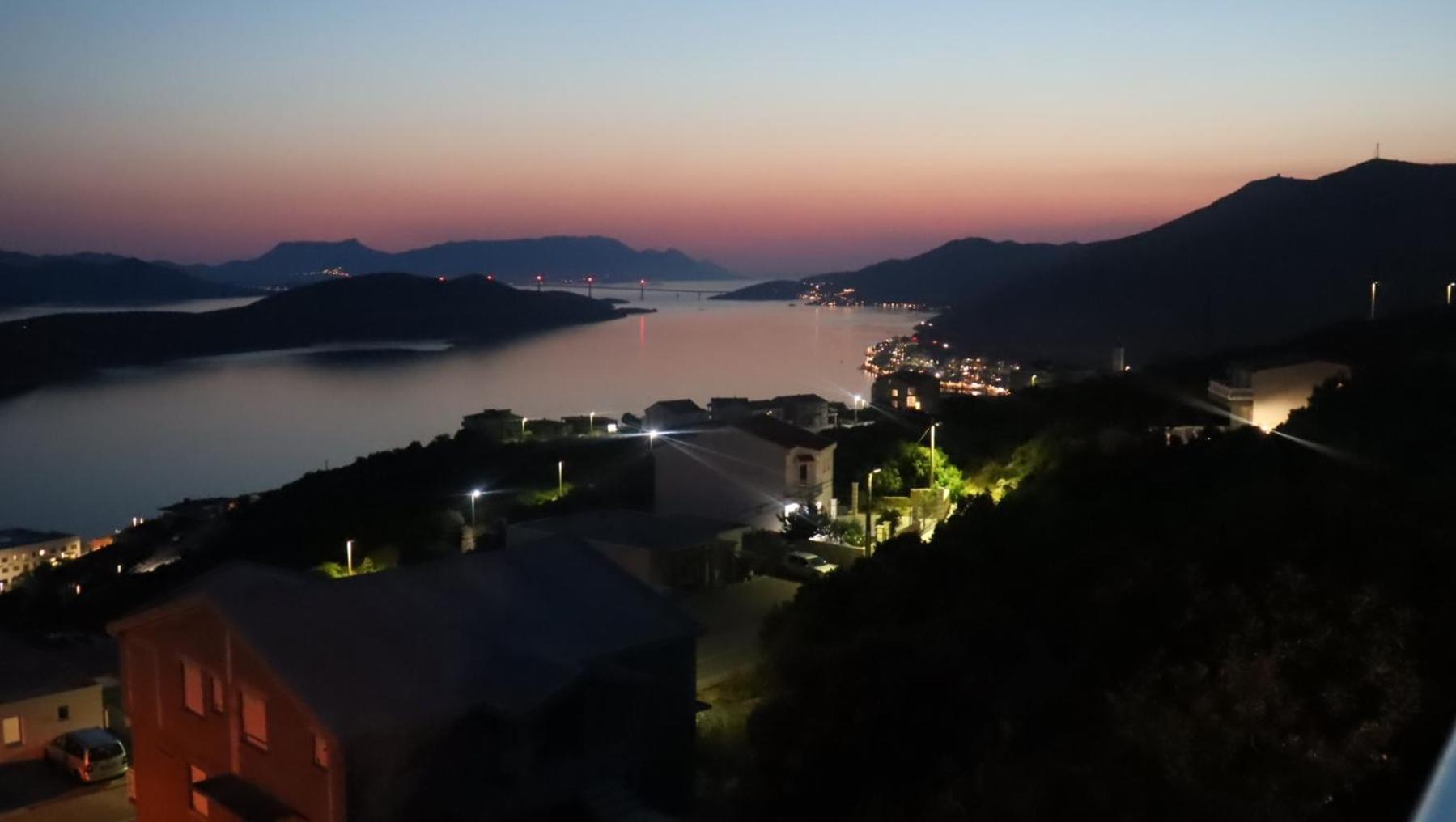 Apartmani Mate Neum Luaran gambar